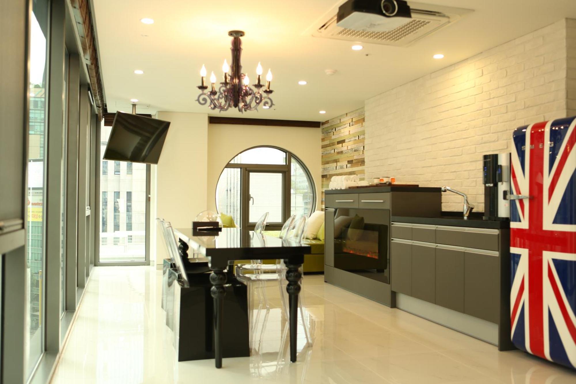 Jerry'S Planet Hotel Seoul Room photo
