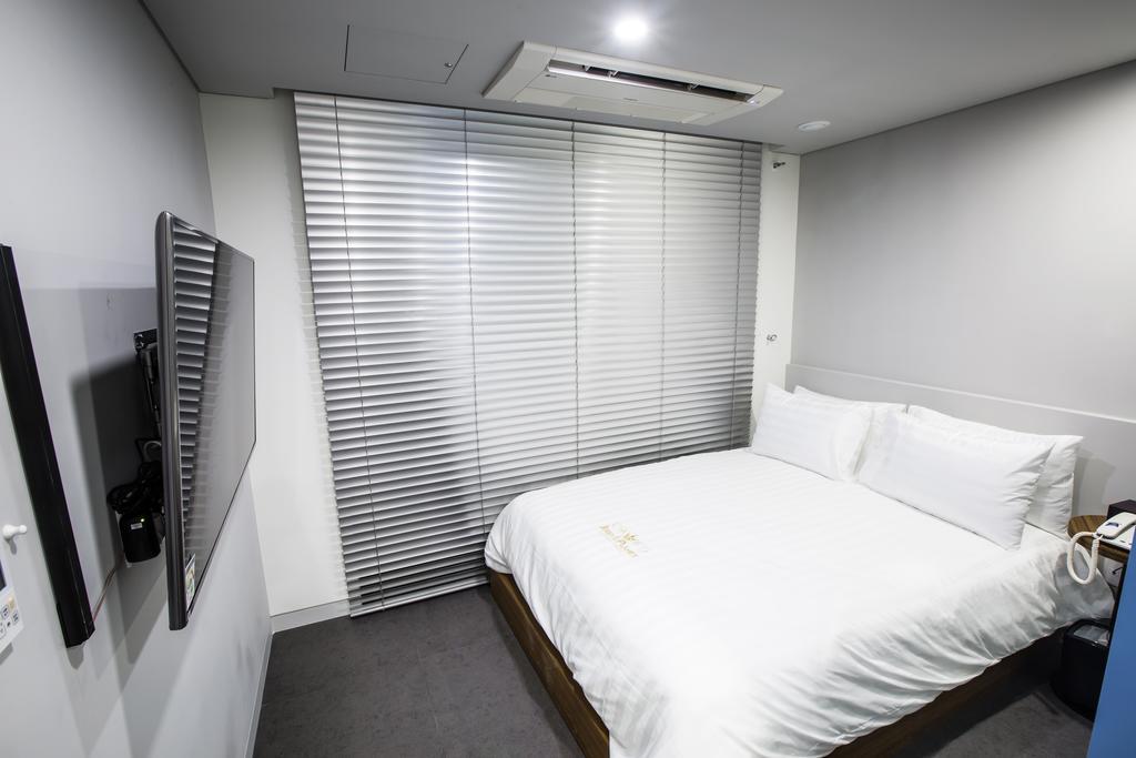 Jerry'S Planet Hotel Seoul Exterior photo